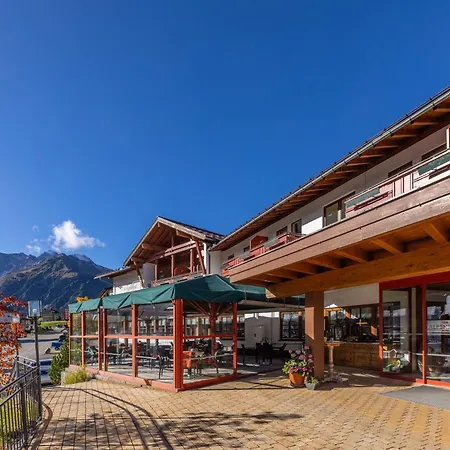 فندق Ifa Alpenrose Kleinwalsertal 3*