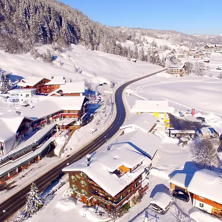 Hotel Ifa Alpenrose Kleinwalsertal 3*